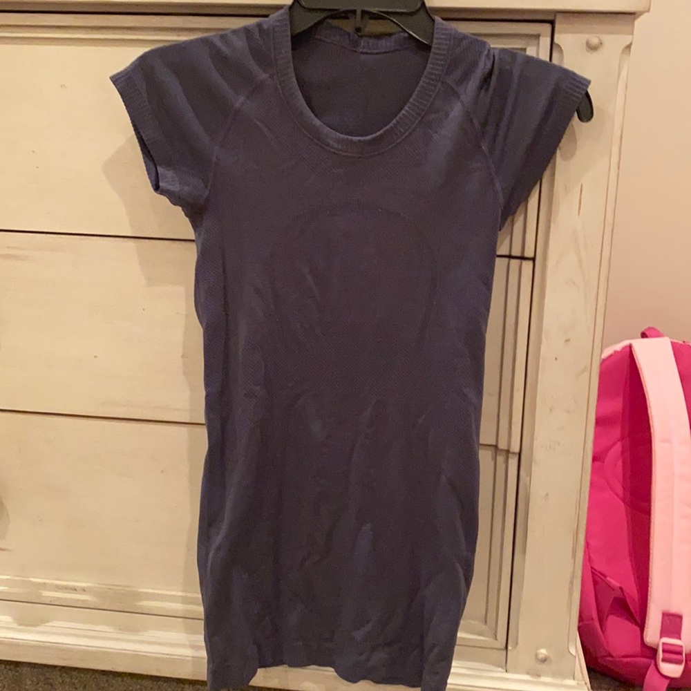 Lulu lemon swiftly shirt